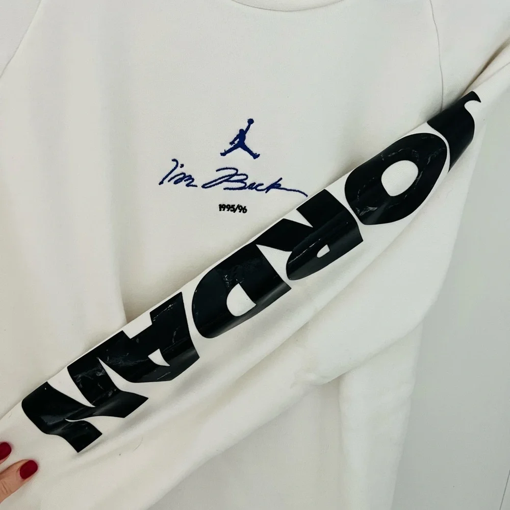 Jordan Nike Men's Legacy Crew Sweatshirt White Mens Small